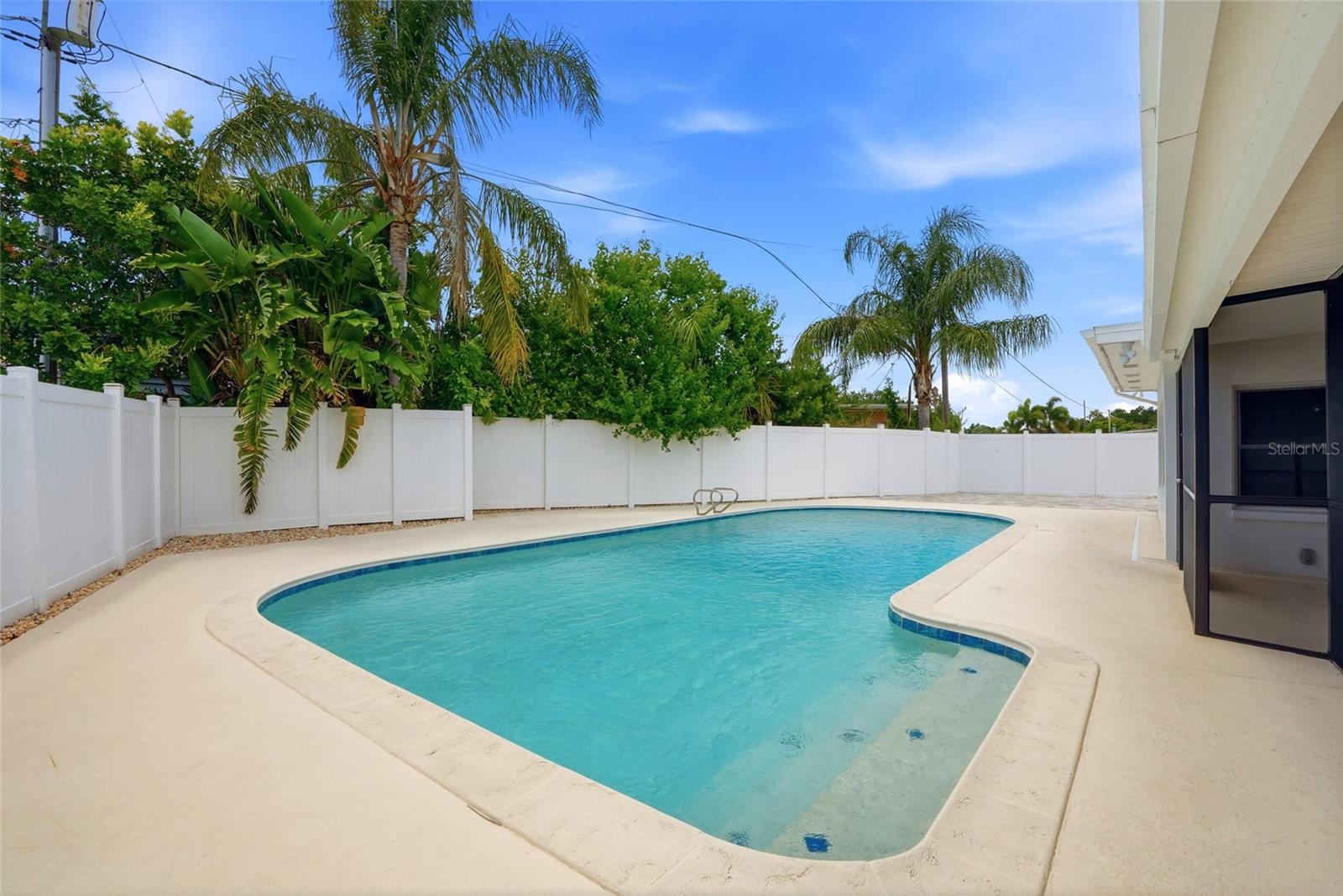 1348 BUCKINGHAM DR, CLEARWATER, FL, 33756