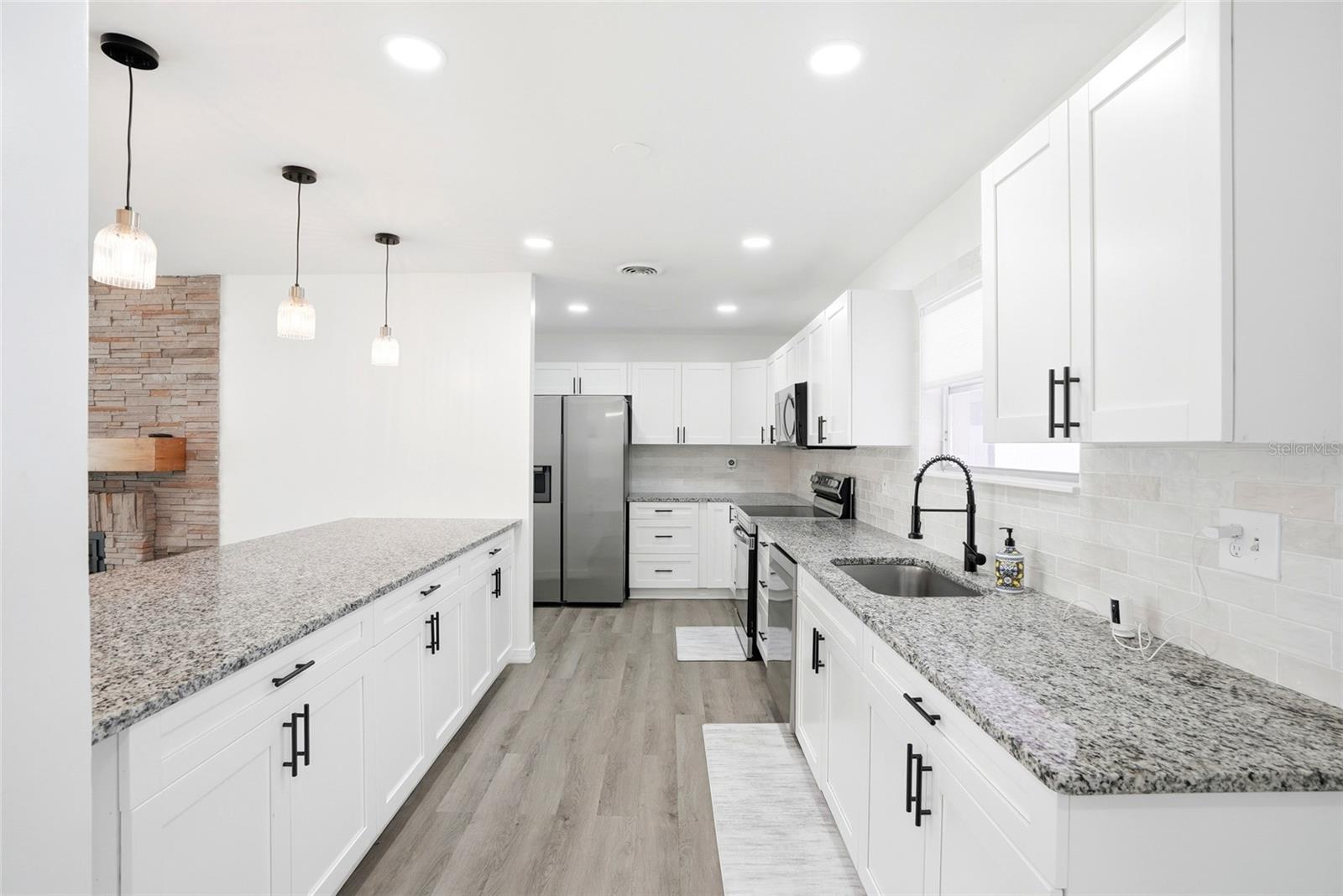 1348 BUCKINGHAM DR, CLEARWATER, FL, 33756