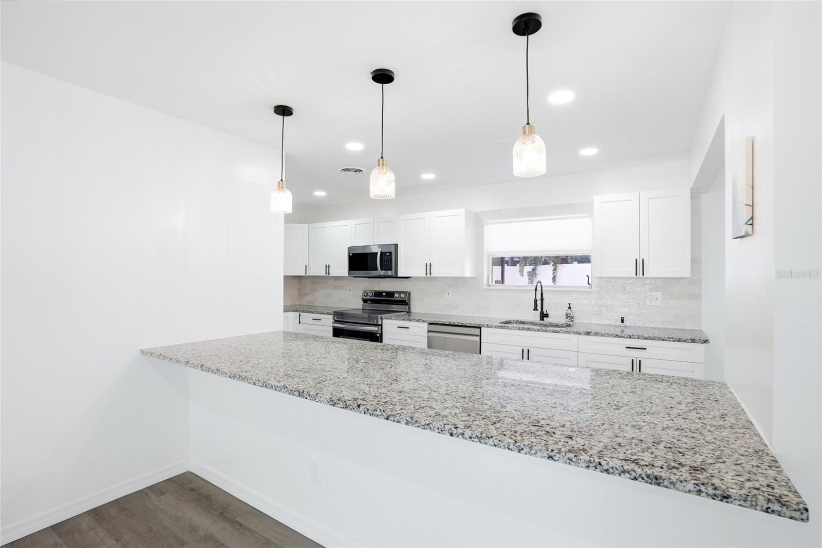 1348 BUCKINGHAM DR, CLEARWATER, FL, 33756