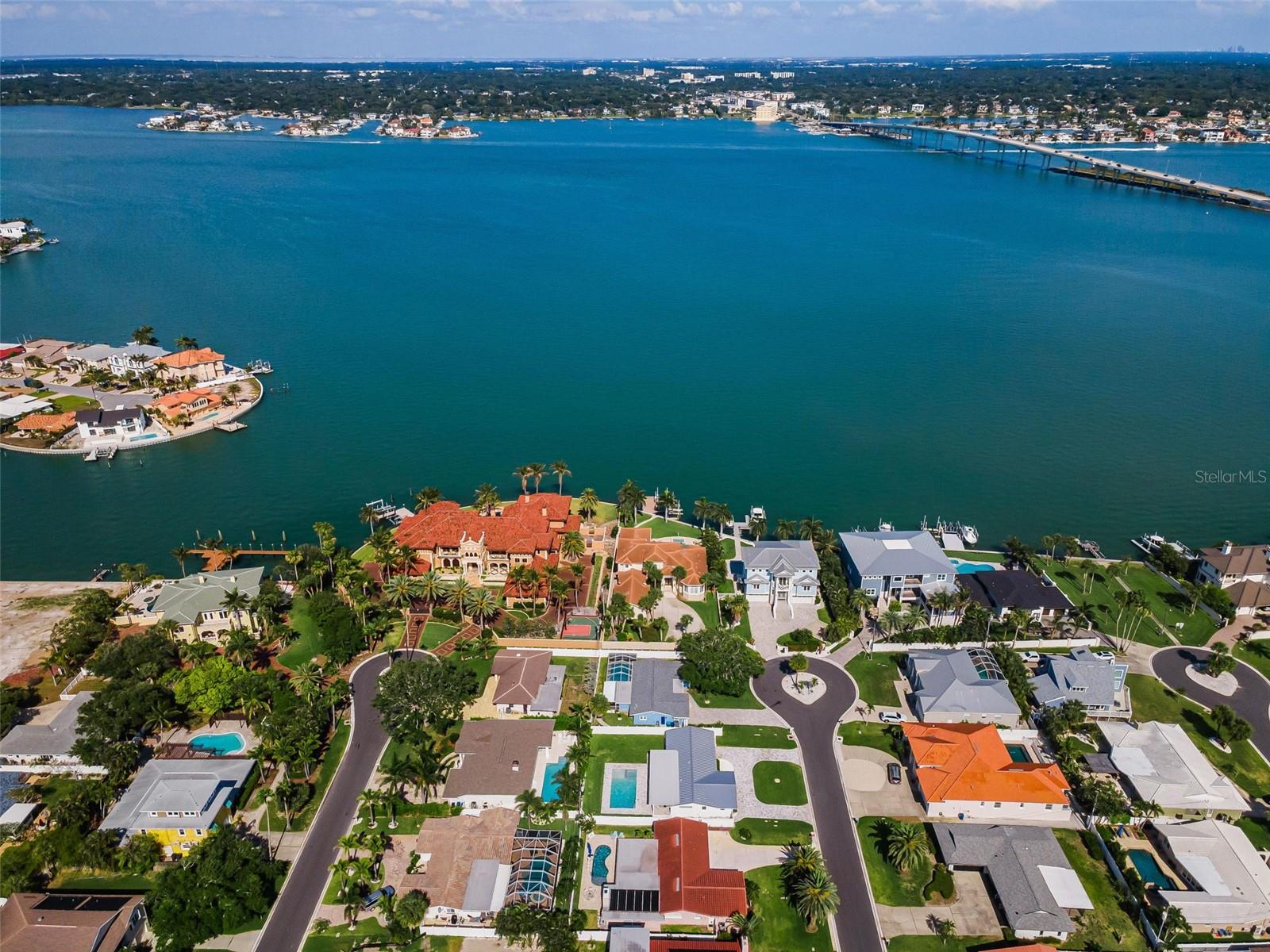 111 17TH ST, BELLEAIR BEACH, FL, 33786
