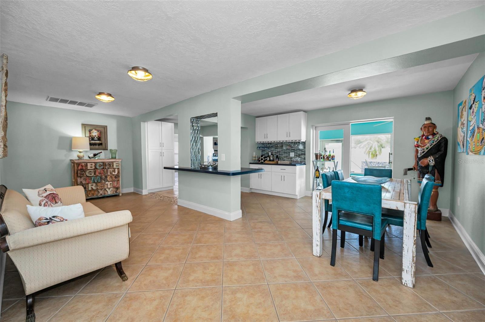 111 17TH ST, BELLEAIR BEACH, FL, 33786