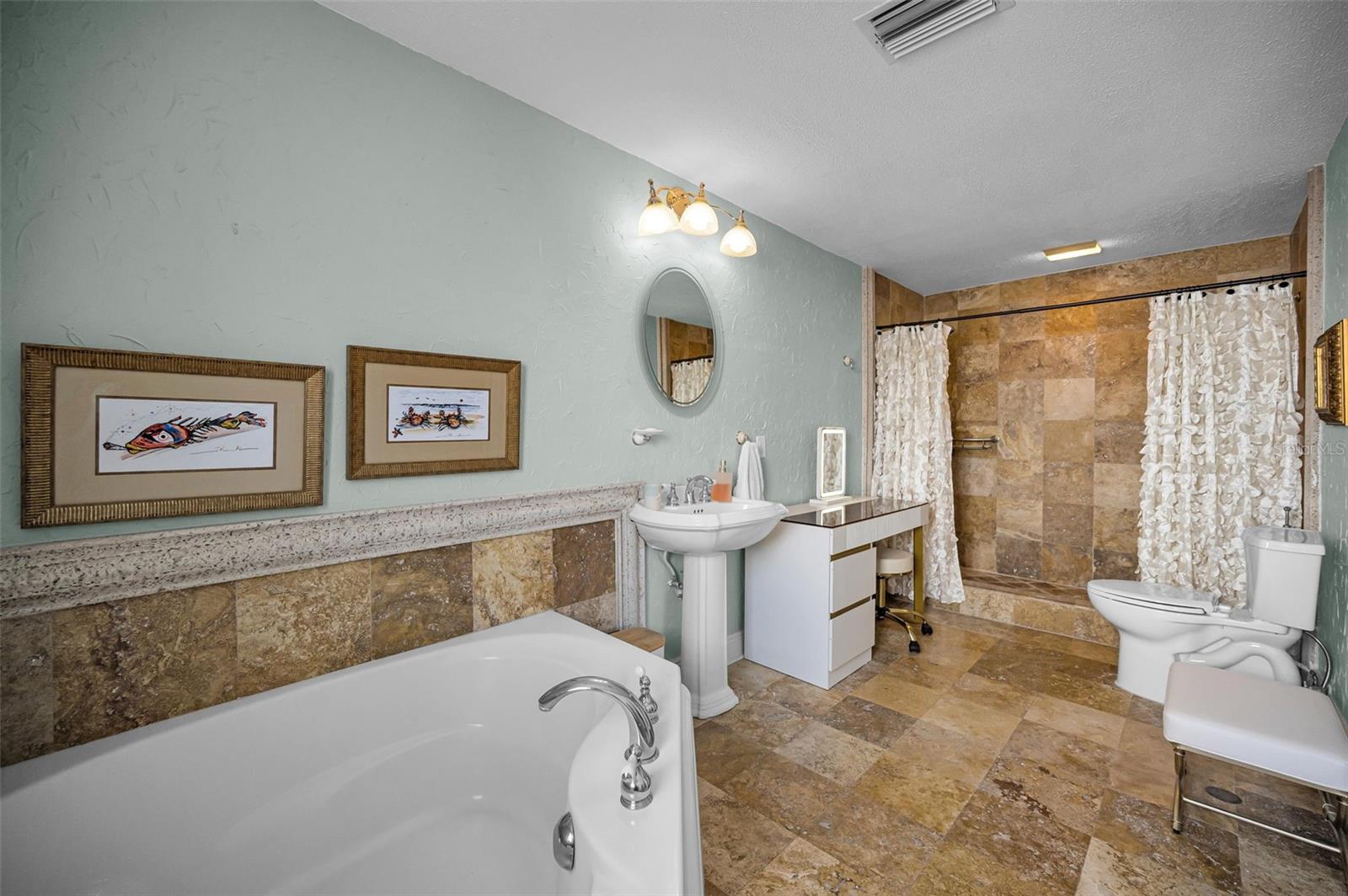 111 17TH ST, BELLEAIR BEACH, FL, 33786
