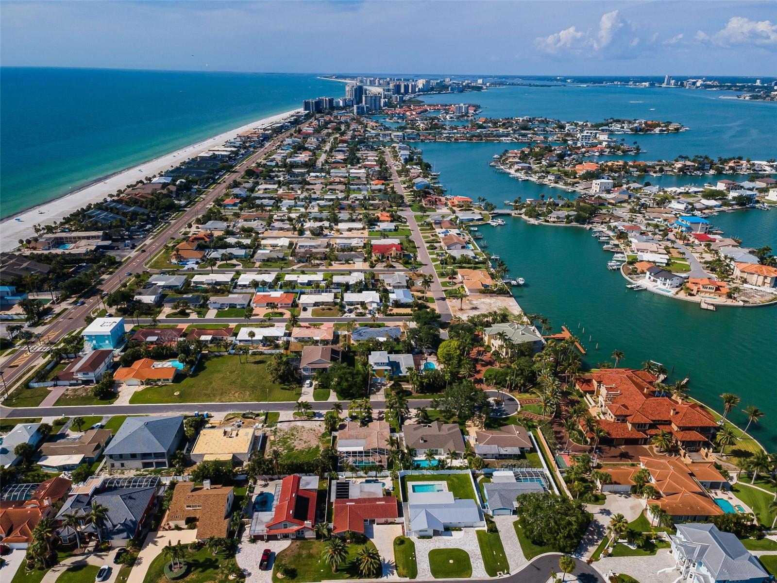 111 17TH ST, BELLEAIR BEACH, FL, 33786