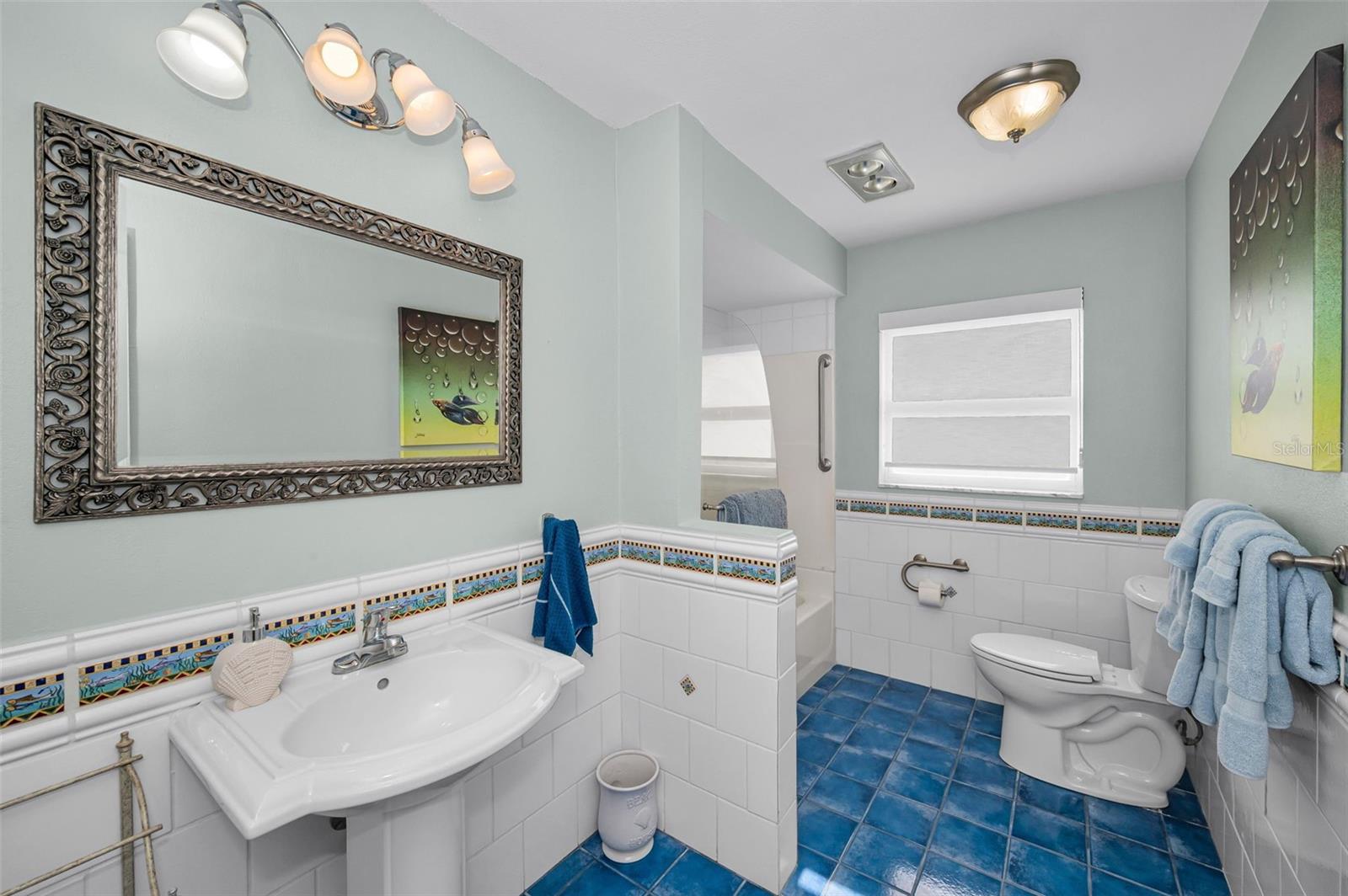 111 17TH ST, BELLEAIR BEACH, FL, 33786