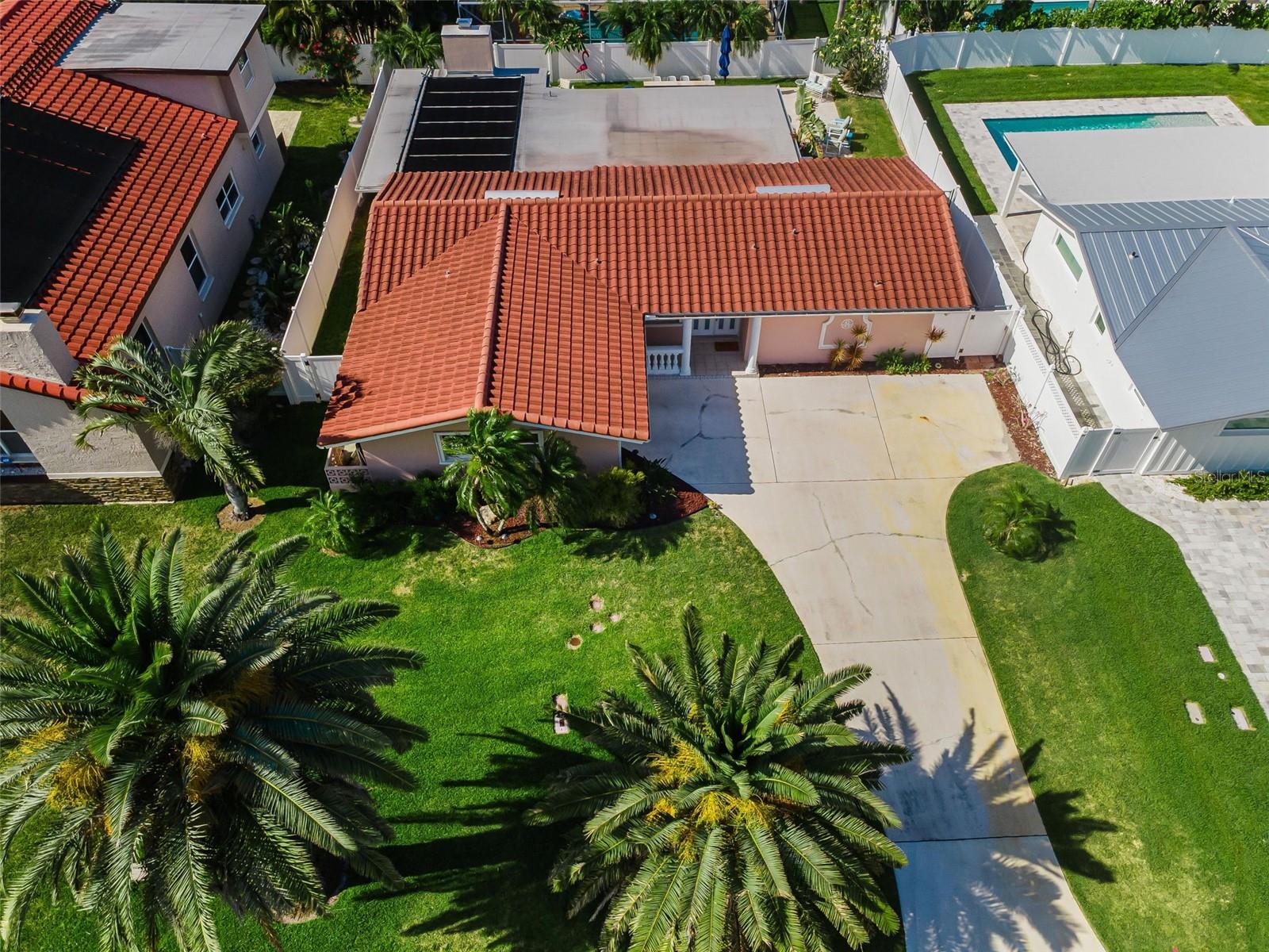 111 17TH ST, BELLEAIR BEACH, FL, 33786