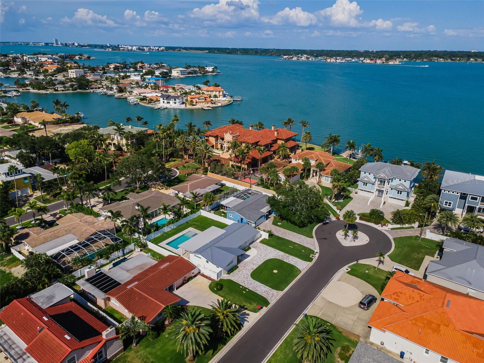 111 17TH ST, BELLEAIR BEACH, FL, 33786