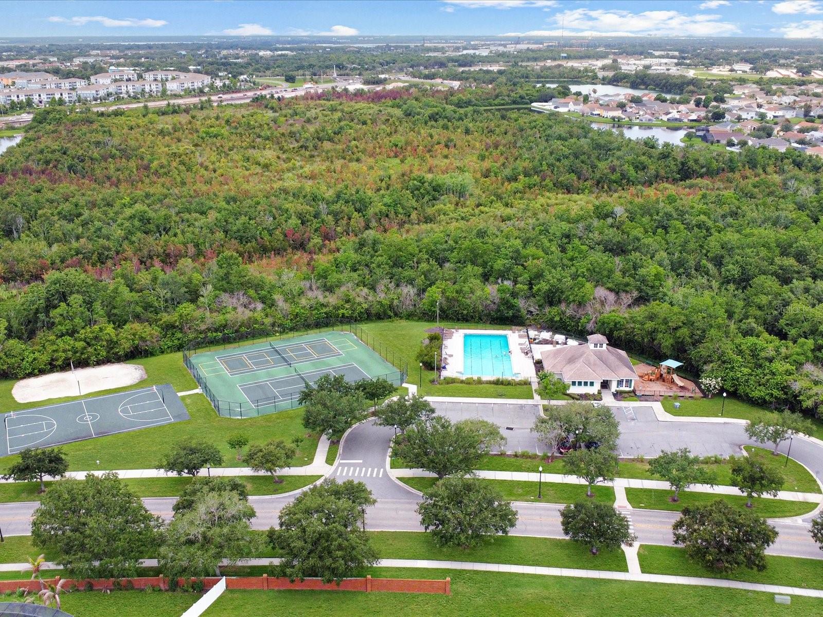 112 HARWOOD CIR, KISSIMMEE, FL, 34744