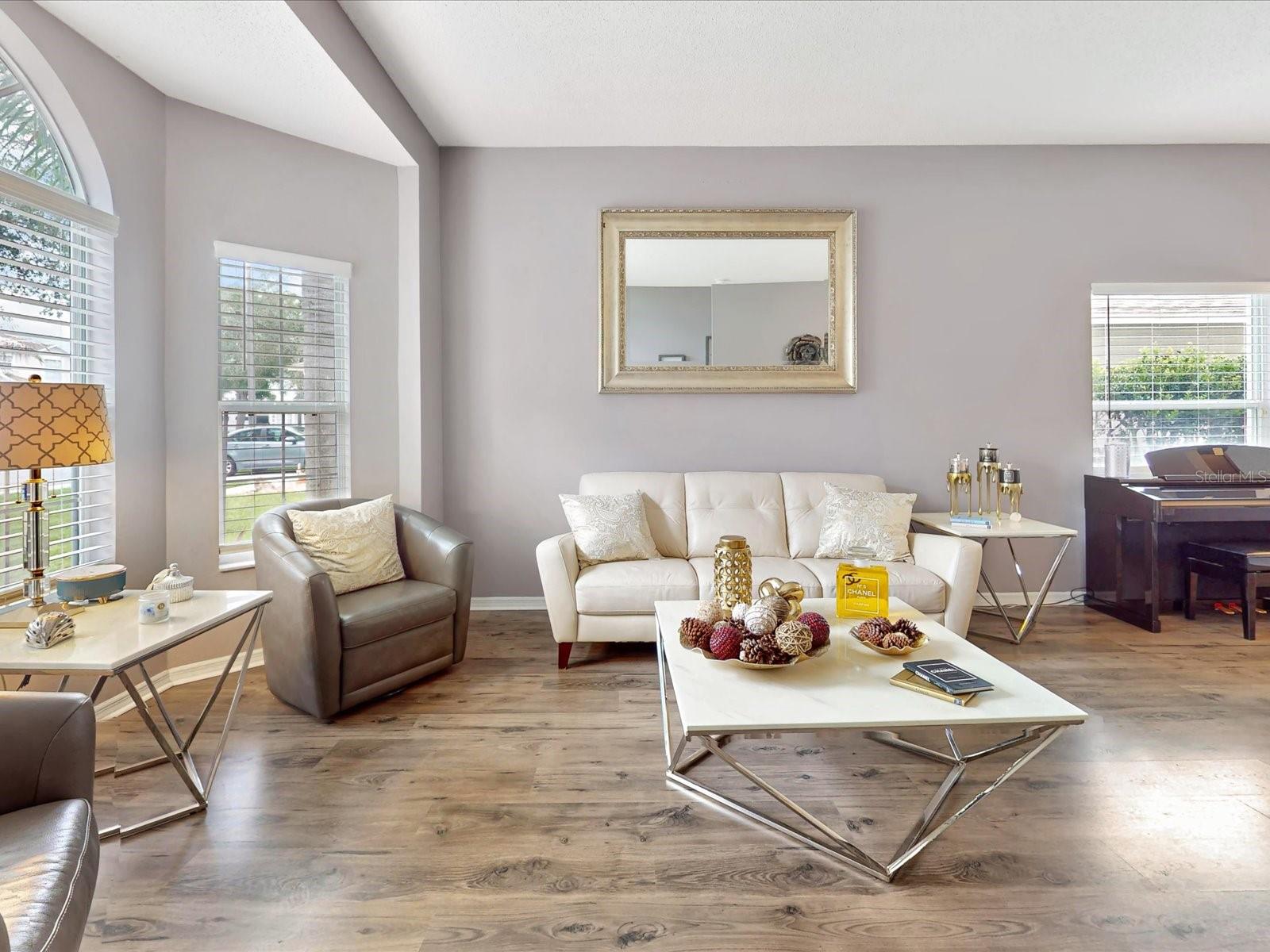 112 HARWOOD CIR, KISSIMMEE, FL, 34744