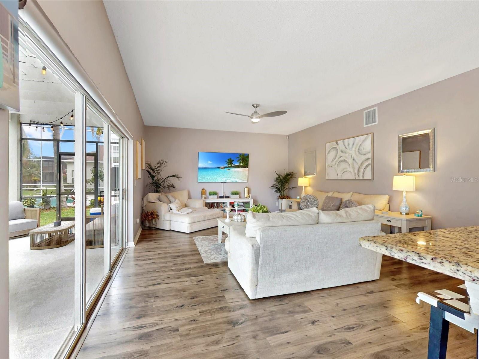 112 HARWOOD CIR, KISSIMMEE, FL, 34744