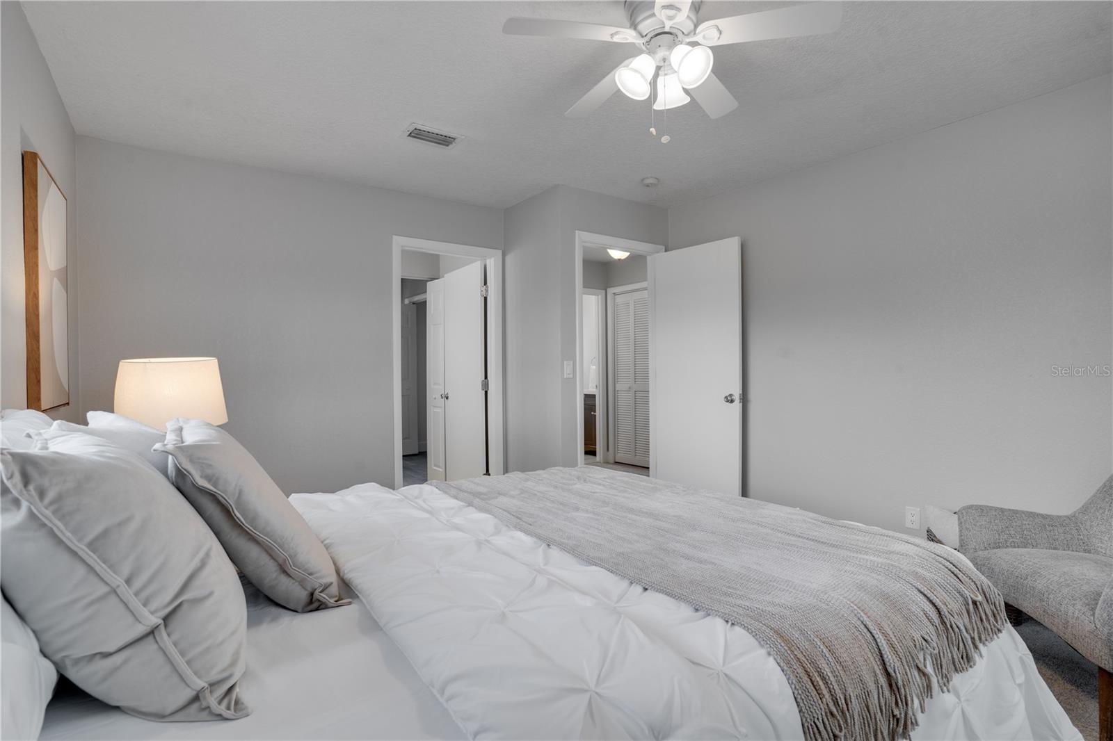 7991 24TH AVE N AVE N, ST PETERSBURG, FL, 33710
