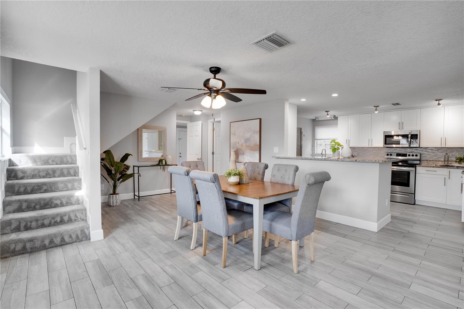 7991 24TH AVE N AVE N, ST PETERSBURG, FL, 33710
