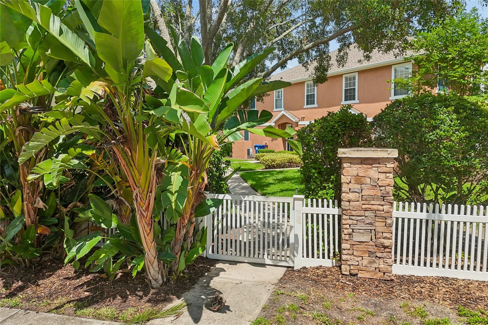 604 51ST AVE N, ST PETERSBURG, FL, 33703
