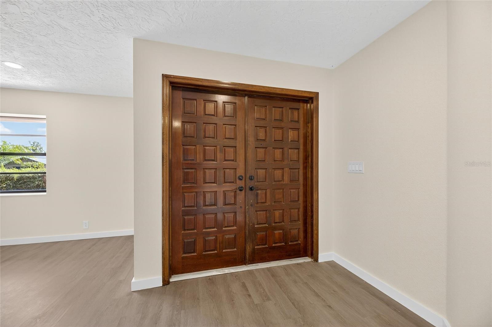 1903 COUNTRY CLUB CT, PLANT CITY, FL, 33566
