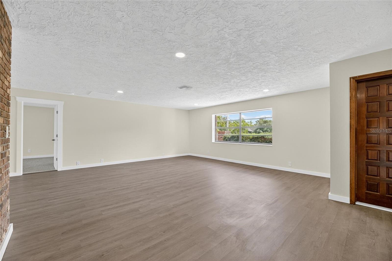 1903 COUNTRY CLUB CT, PLANT CITY, FL, 33566