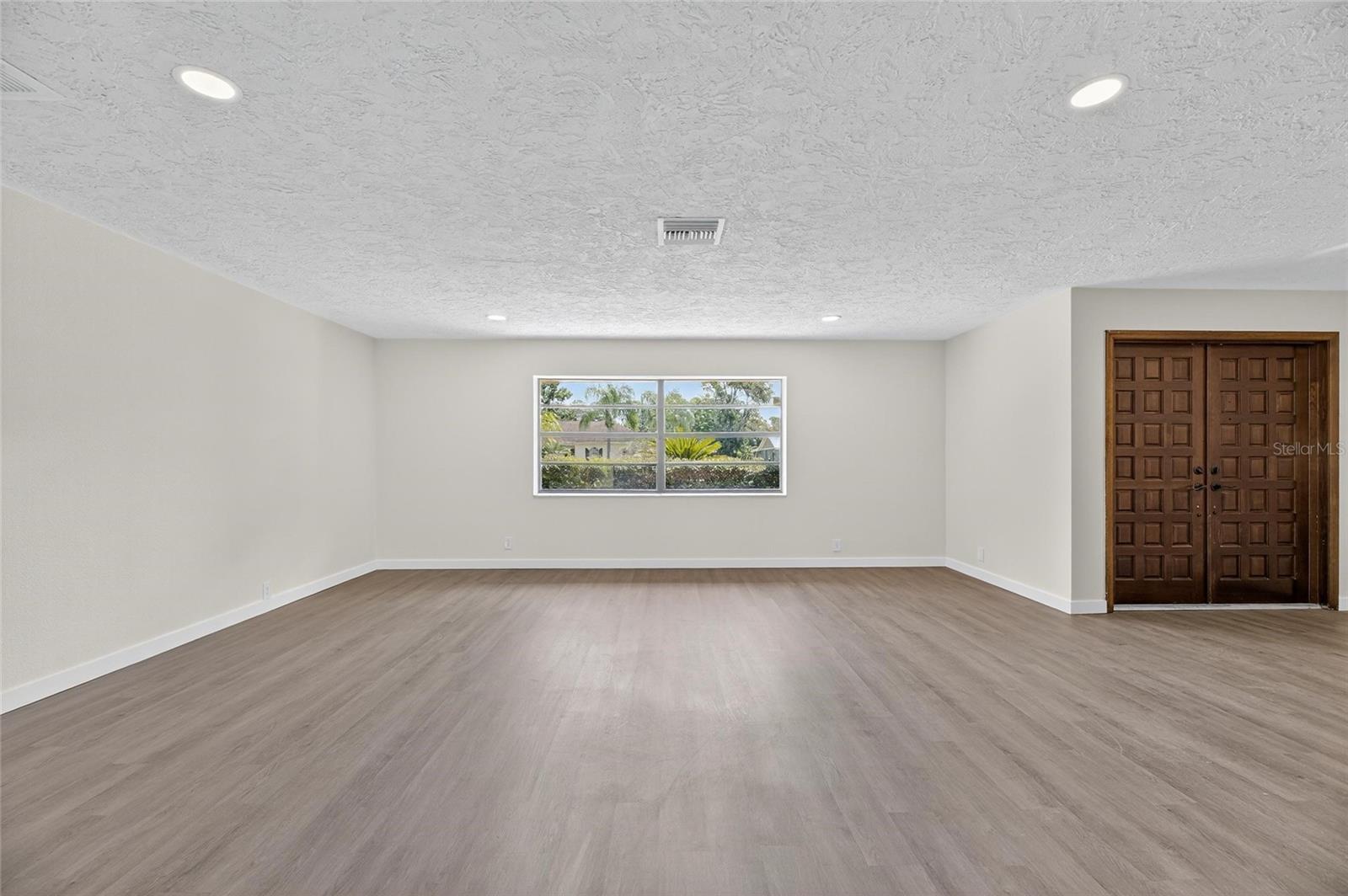 1903 COUNTRY CLUB CT, PLANT CITY, FL, 33566