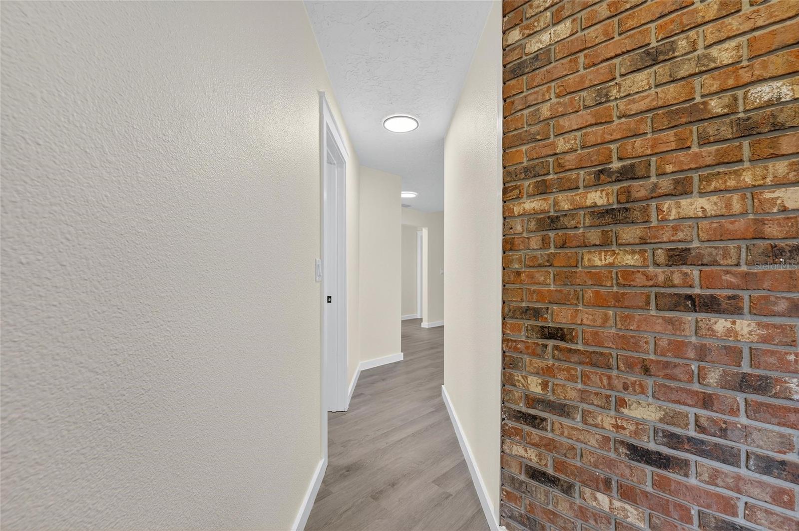 1903 COUNTRY CLUB CT, PLANT CITY, FL, 33566