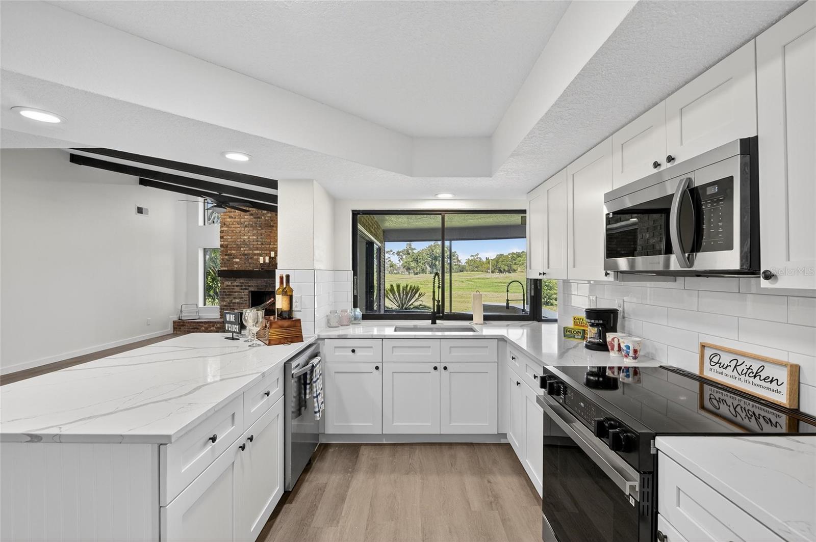 1903 COUNTRY CLUB CT, PLANT CITY, FL, 33566