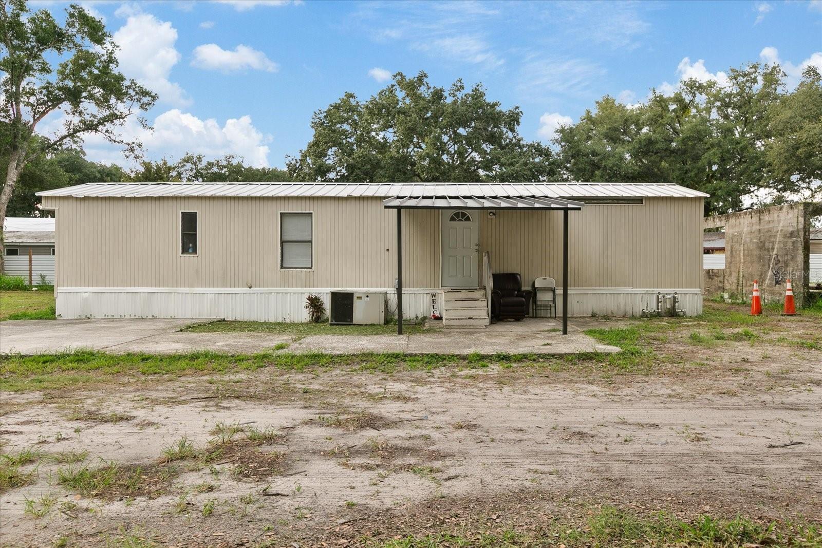 2102 SYDNEY DOVER RD, DOVER, FL, 33527