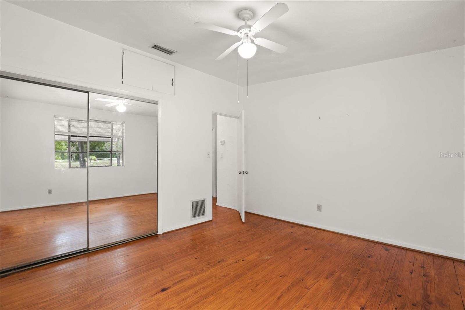 43 N WINTER PARK DR, CASSELBERRY, FL, 32707