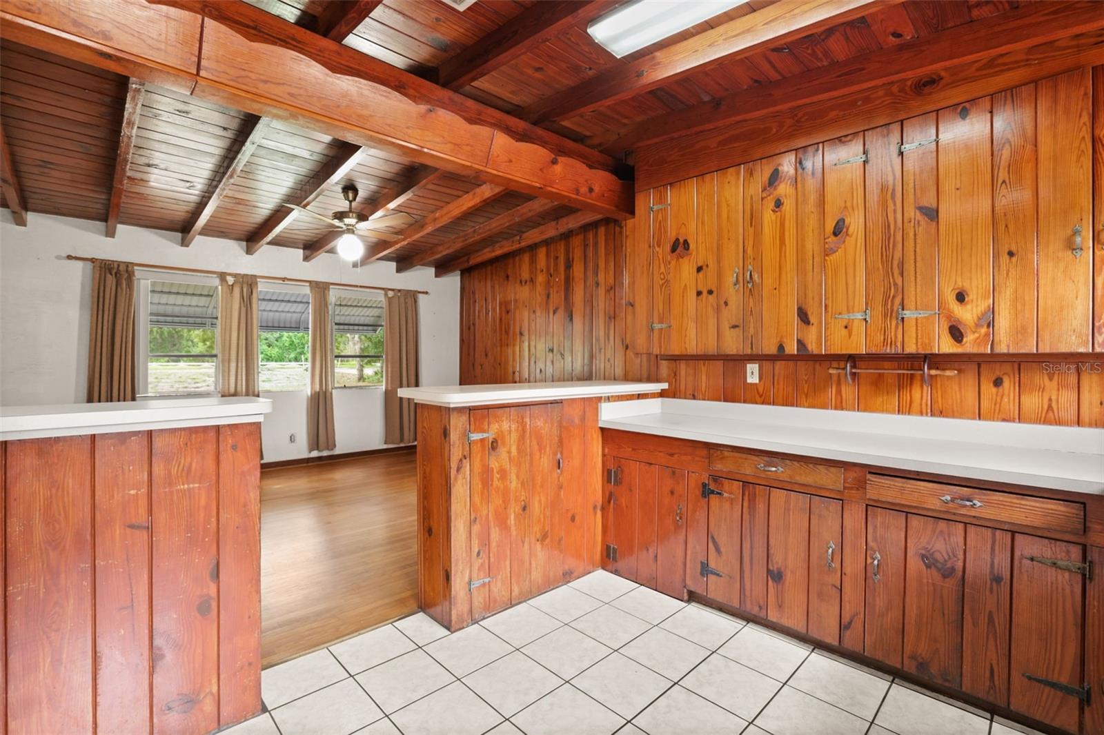 43 N WINTER PARK DR, CASSELBERRY, FL, 32707