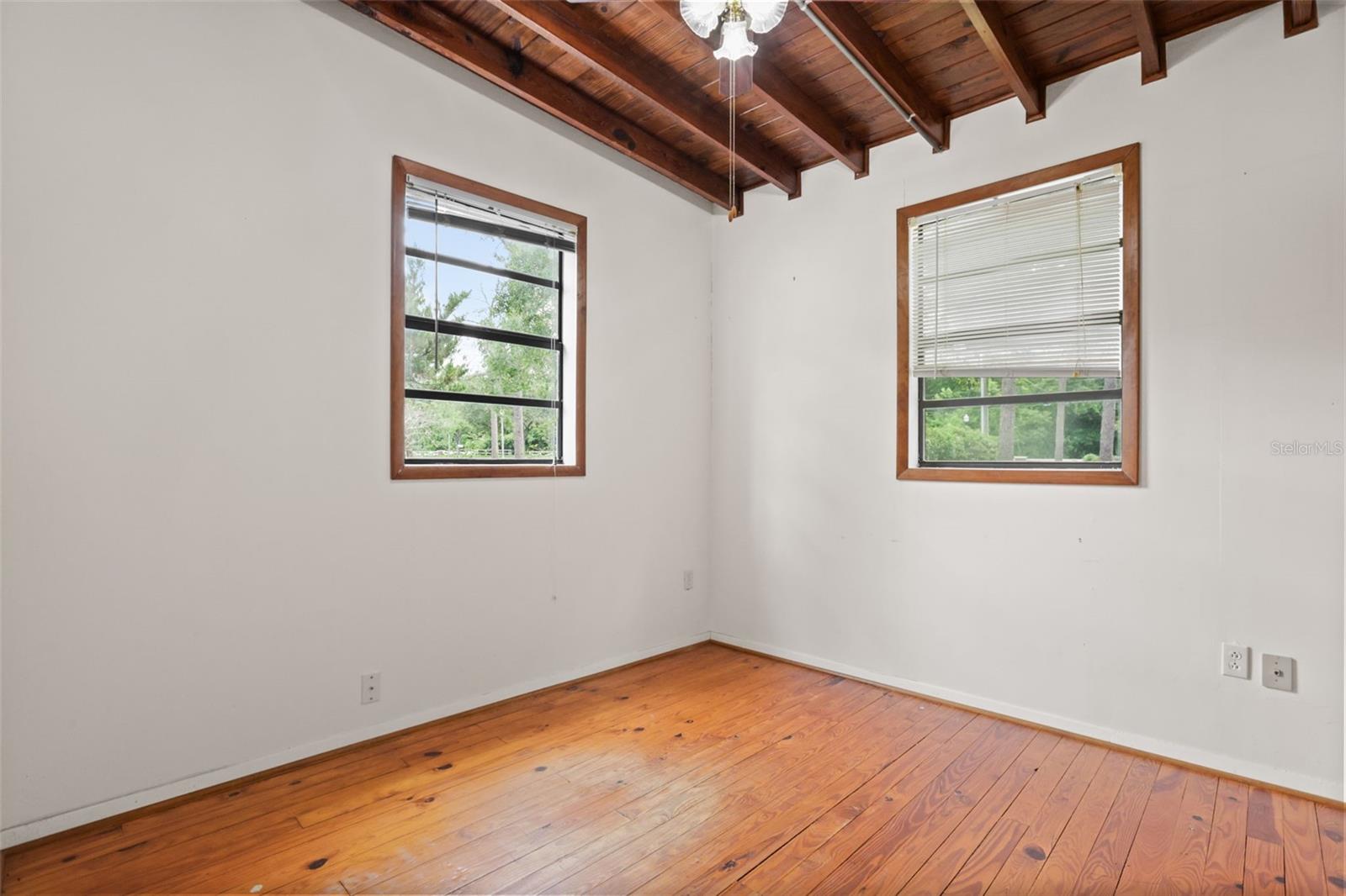 43 N WINTER PARK DR, CASSELBERRY, FL, 32707