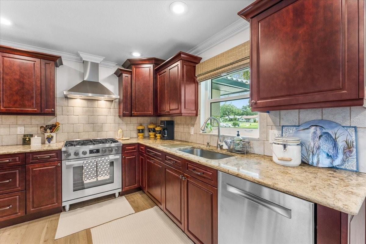 6710 121ST ST, SEMINOLE, FL, 33772