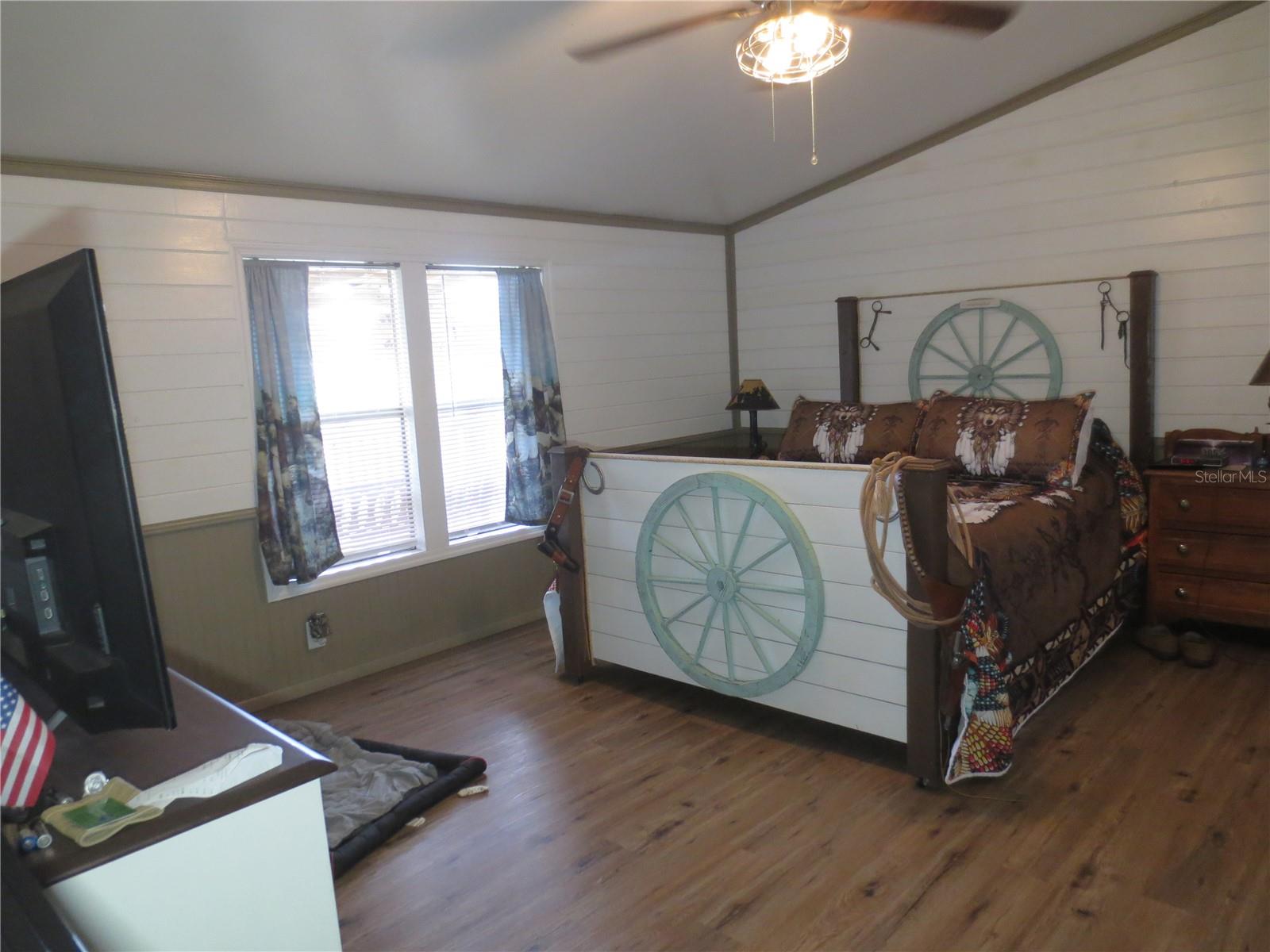 5995 SE 183RD AVENUE RD, OCKLAWAHA, FL, 32179