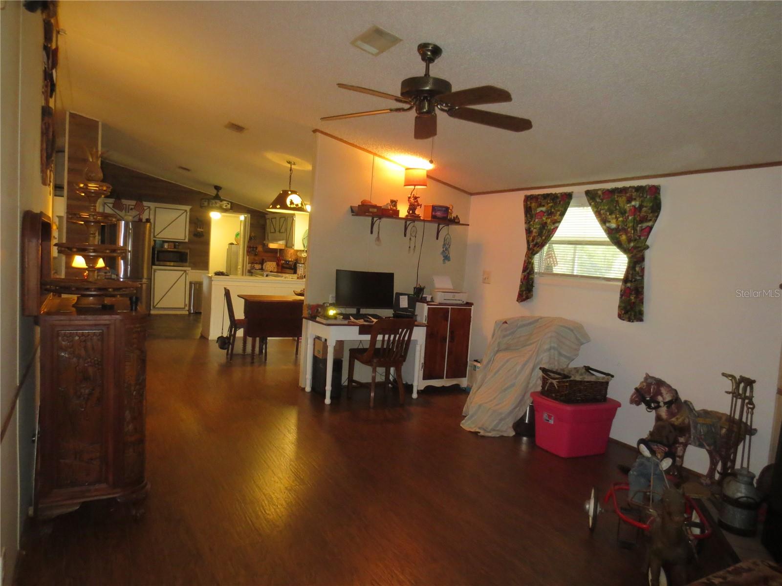 5995 SE 183RD AVENUE RD, OCKLAWAHA, FL, 32179