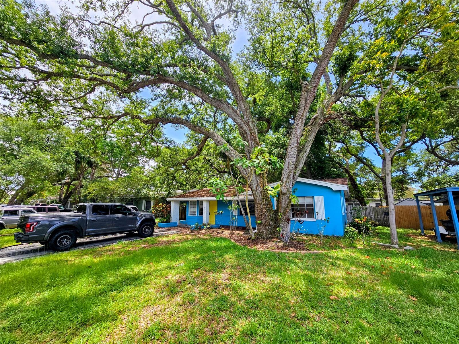 10532 51ST TER N, ST PETERSBURG, FL, 33708