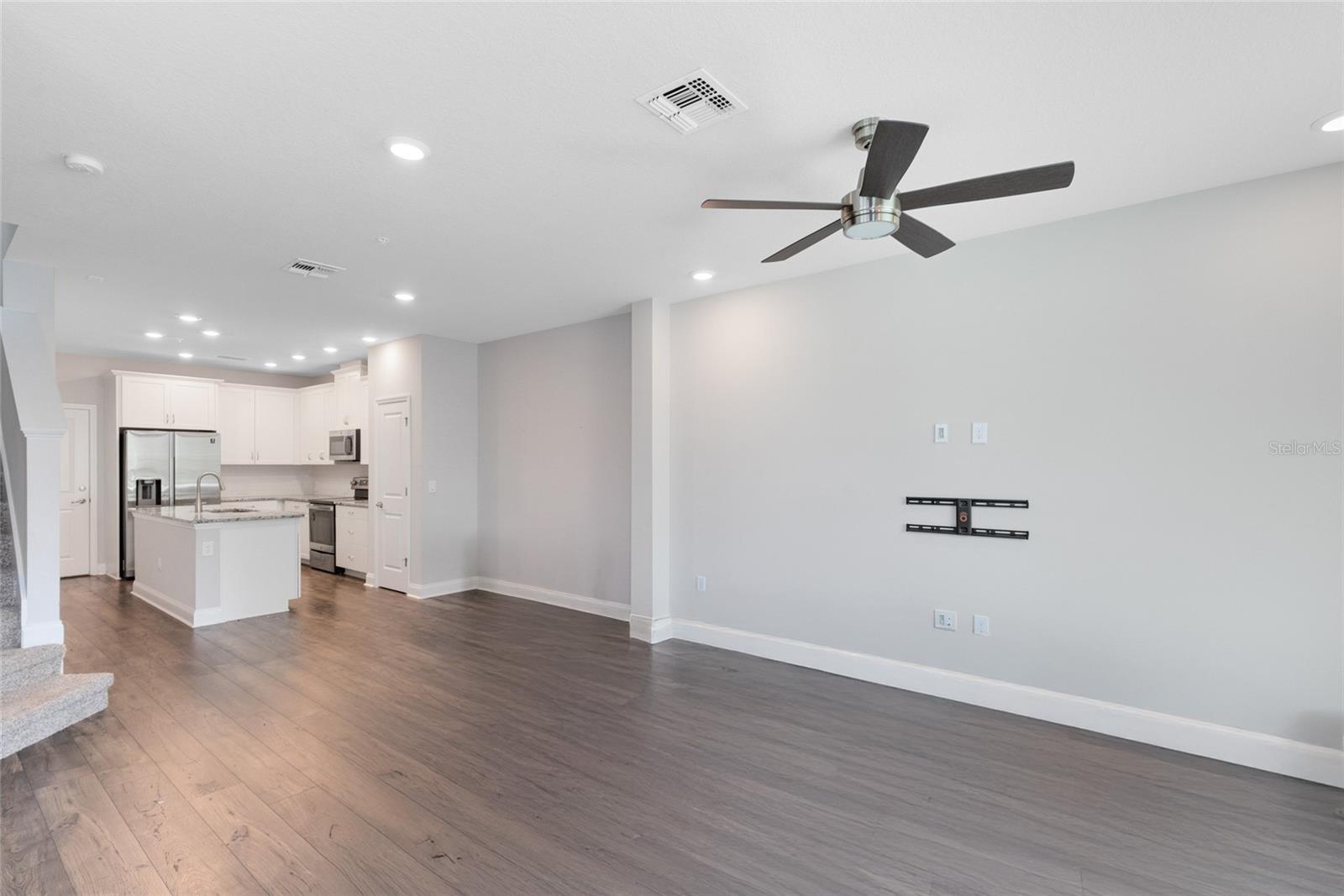 8673 TAVISTOCK LAKES BLVD, ORLANDO, FL, 32827