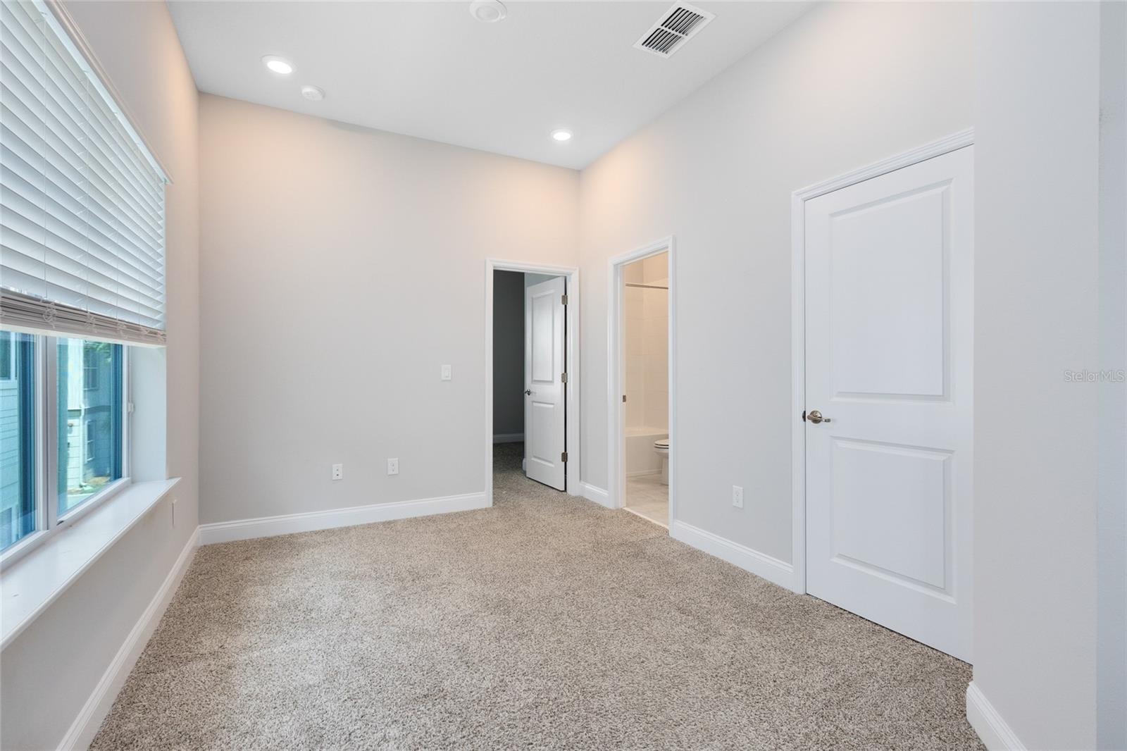 8673 TAVISTOCK LAKES BLVD, ORLANDO, FL, 32827