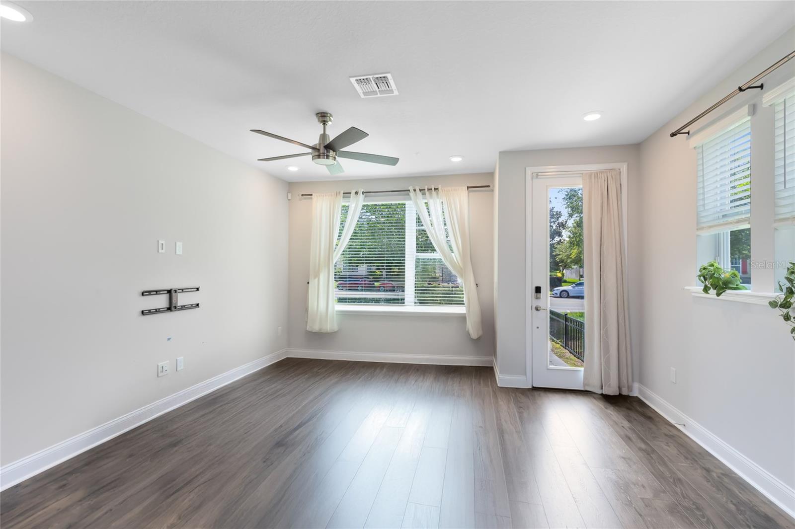 8673 TAVISTOCK LAKES BLVD, ORLANDO, FL, 32827