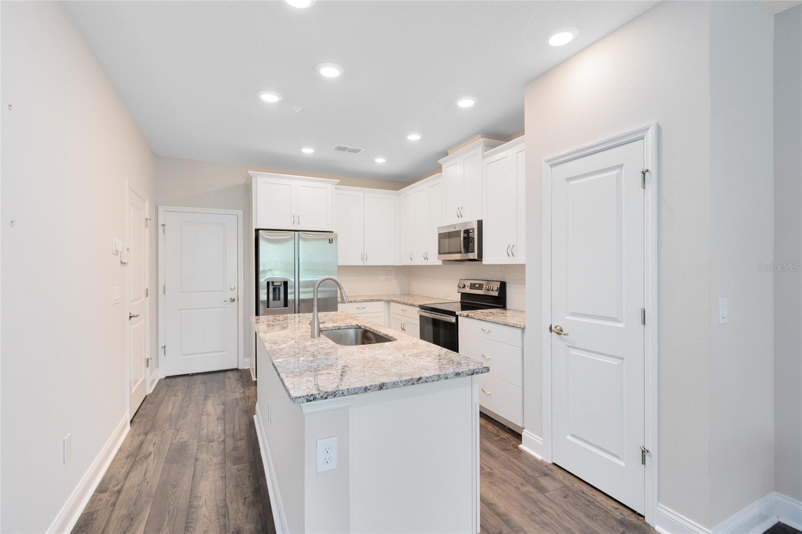 8673 TAVISTOCK LAKES BLVD, ORLANDO, FL, 32827