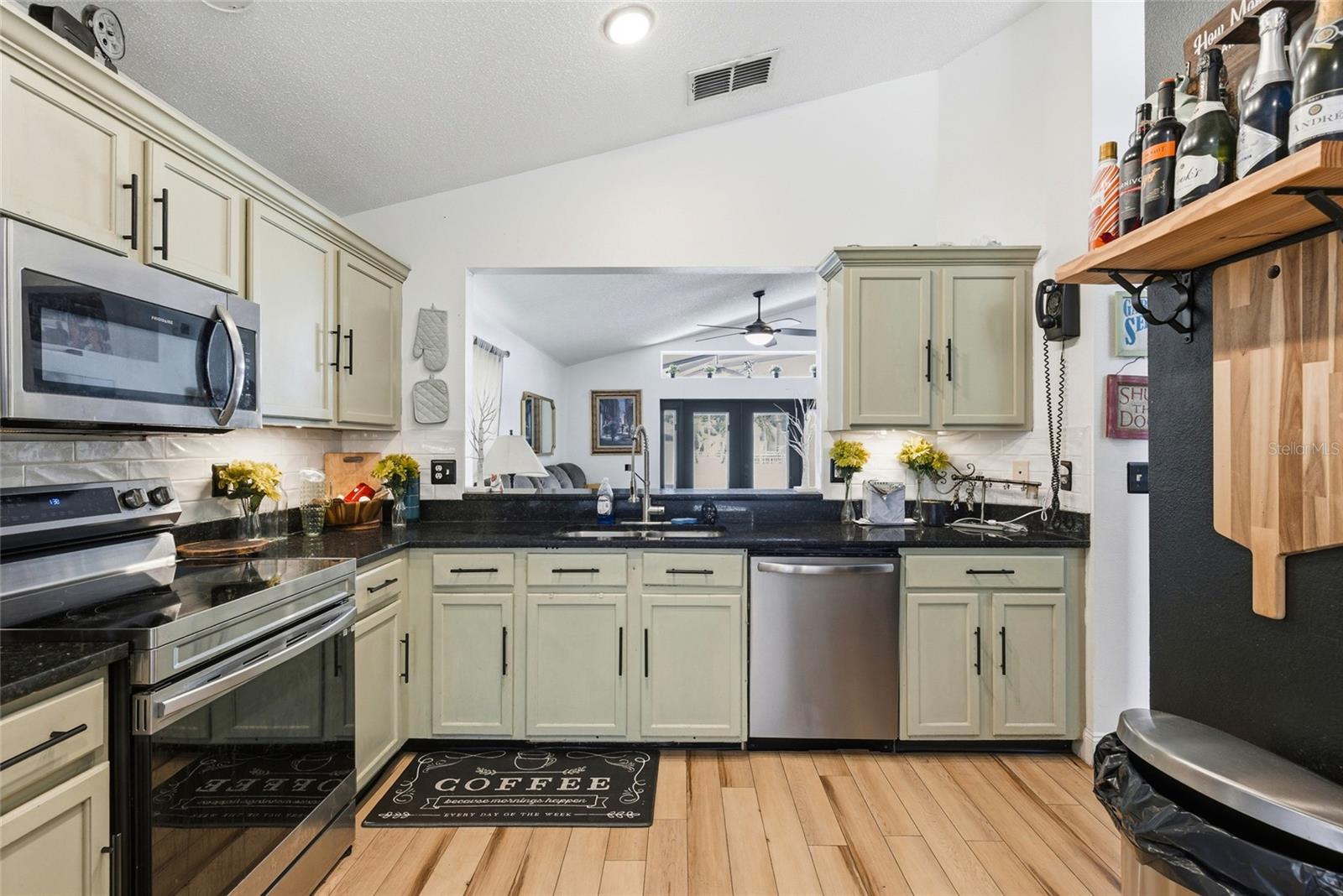 550 BUCKINGHAM CIR, DAVENPORT, FL, 33897