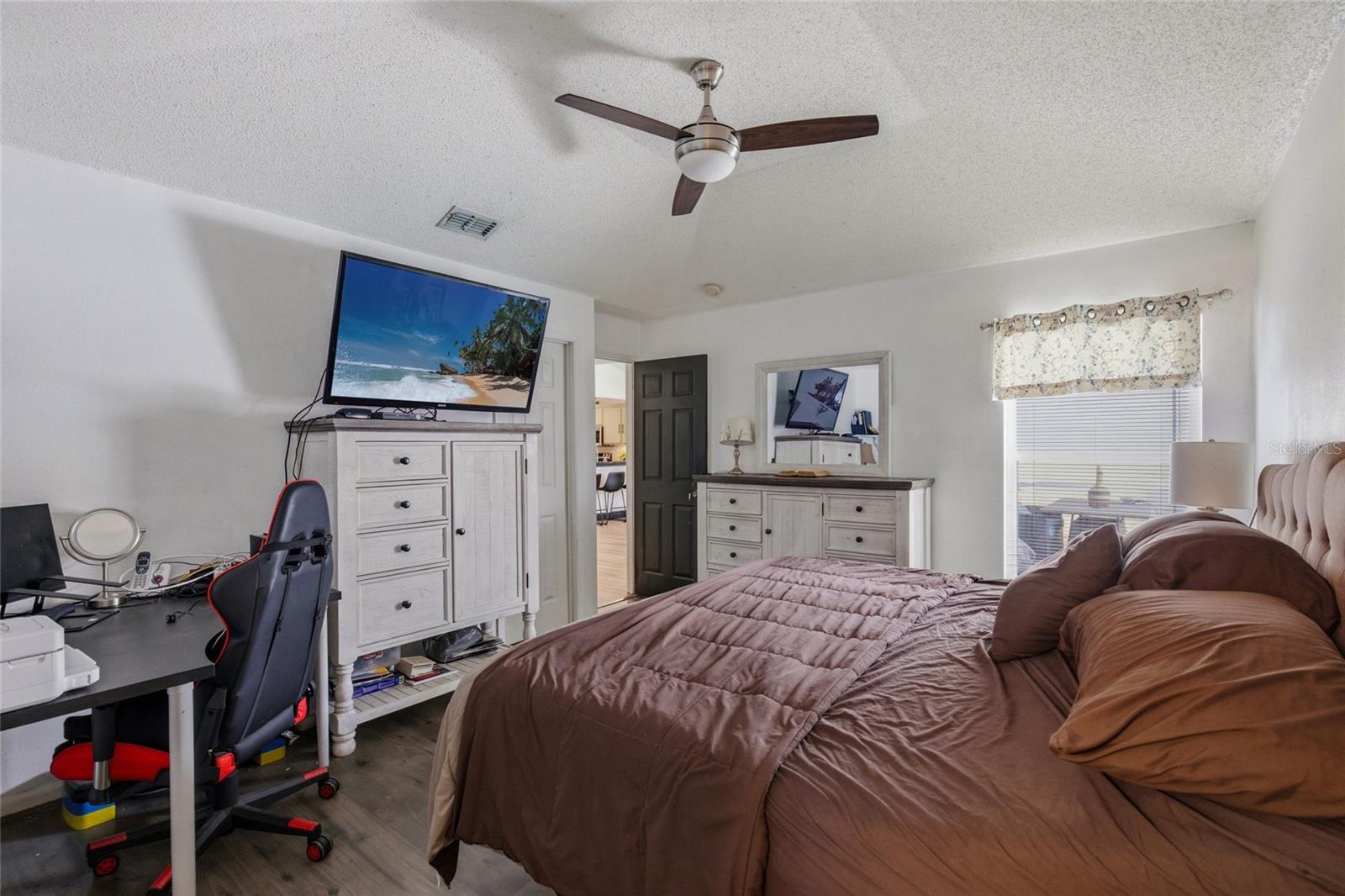 550 BUCKINGHAM CIR, DAVENPORT, FL, 33897