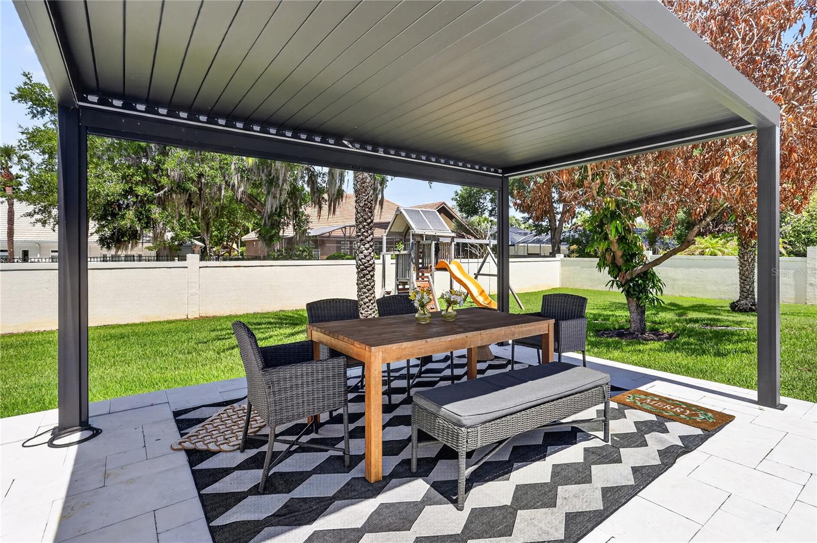 9208 BAY HILL BLVD, ORLANDO, FL, 32819