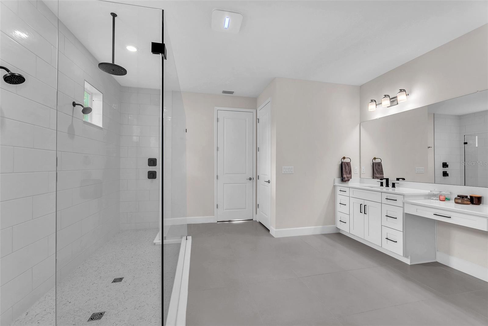 33372 LANDSMAN LOOP, WESLEY CHAPEL, FL, 33543
