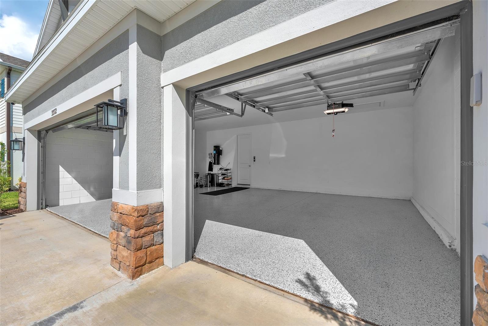 33372 LANDSMAN LOOP, WESLEY CHAPEL, FL, 33543