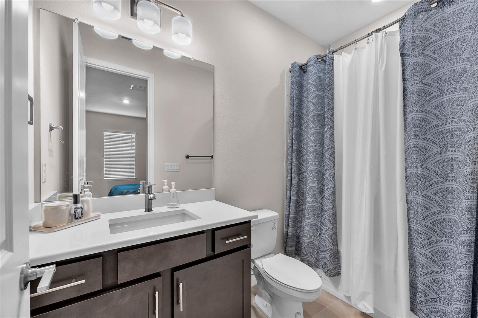 33372 LANDSMAN LOOP, WESLEY CHAPEL, FL, 33543