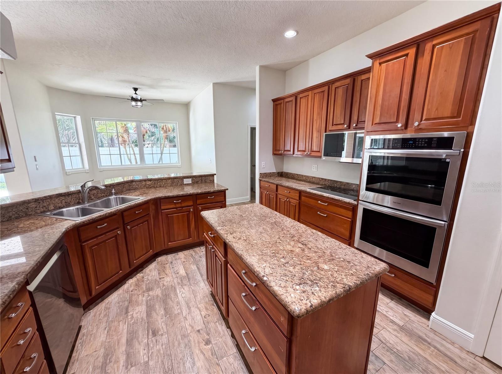 375 NORA AVE, MERRITT ISLAND, FL, 32952