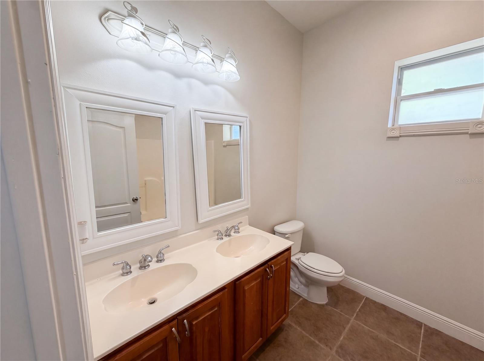 375 NORA AVE, MERRITT ISLAND, FL, 32952