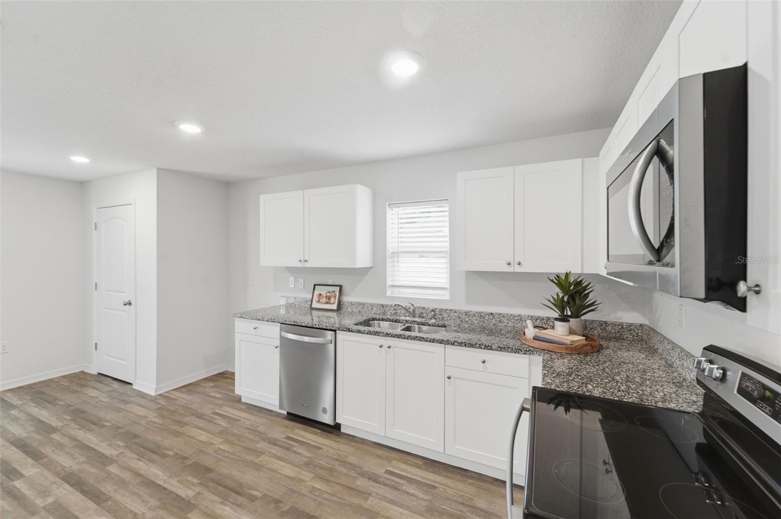 815 SAVONA PL, KISSIMMEE, FL, 34758