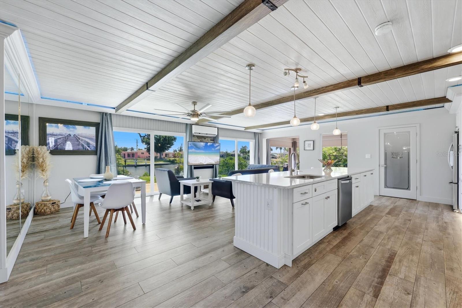 108 BUCKEYE AVE NW, PORT CHARLOTTE, FL, 33952