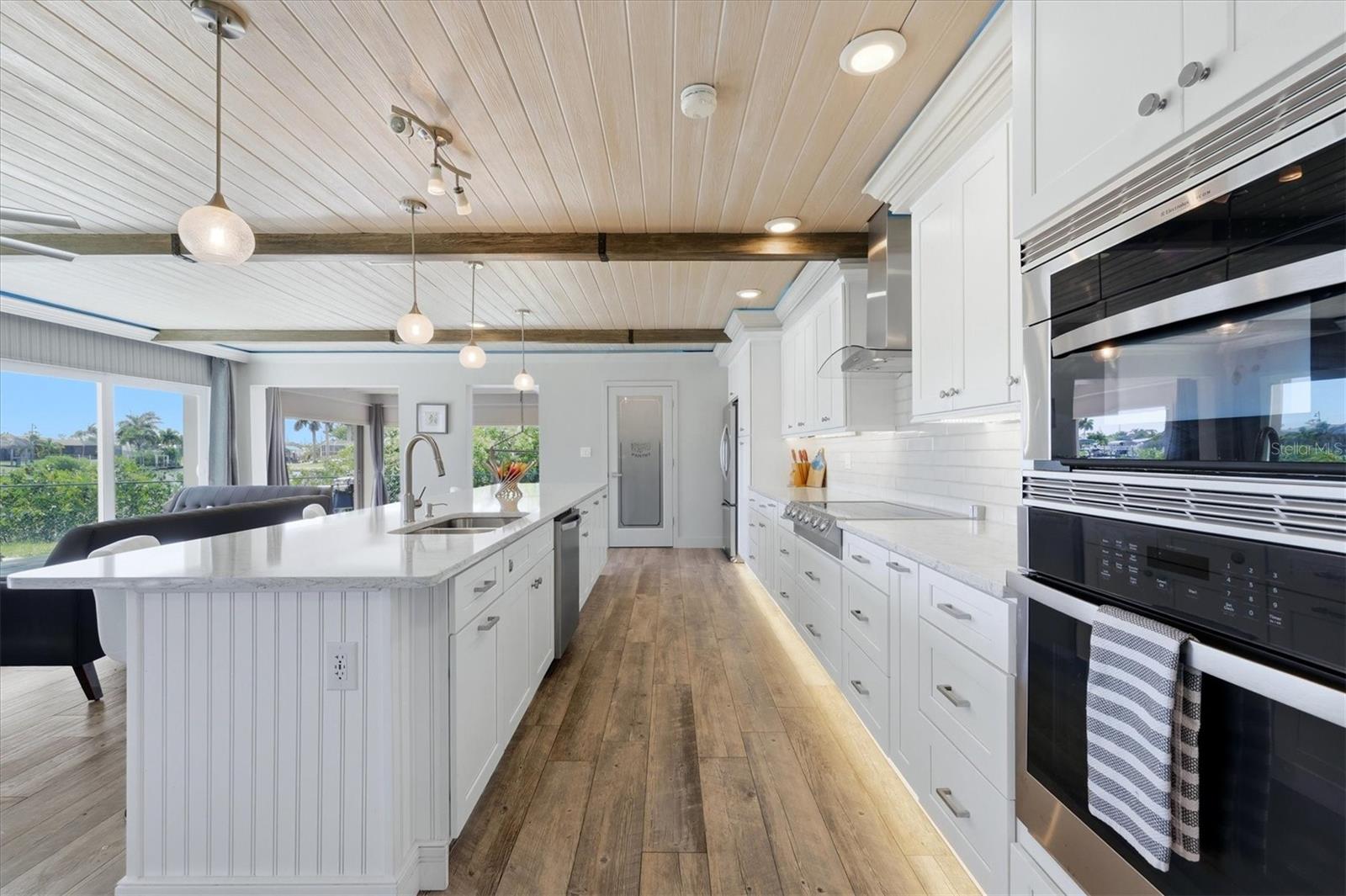 108 BUCKEYE AVE NW, PORT CHARLOTTE, FL, 33952
