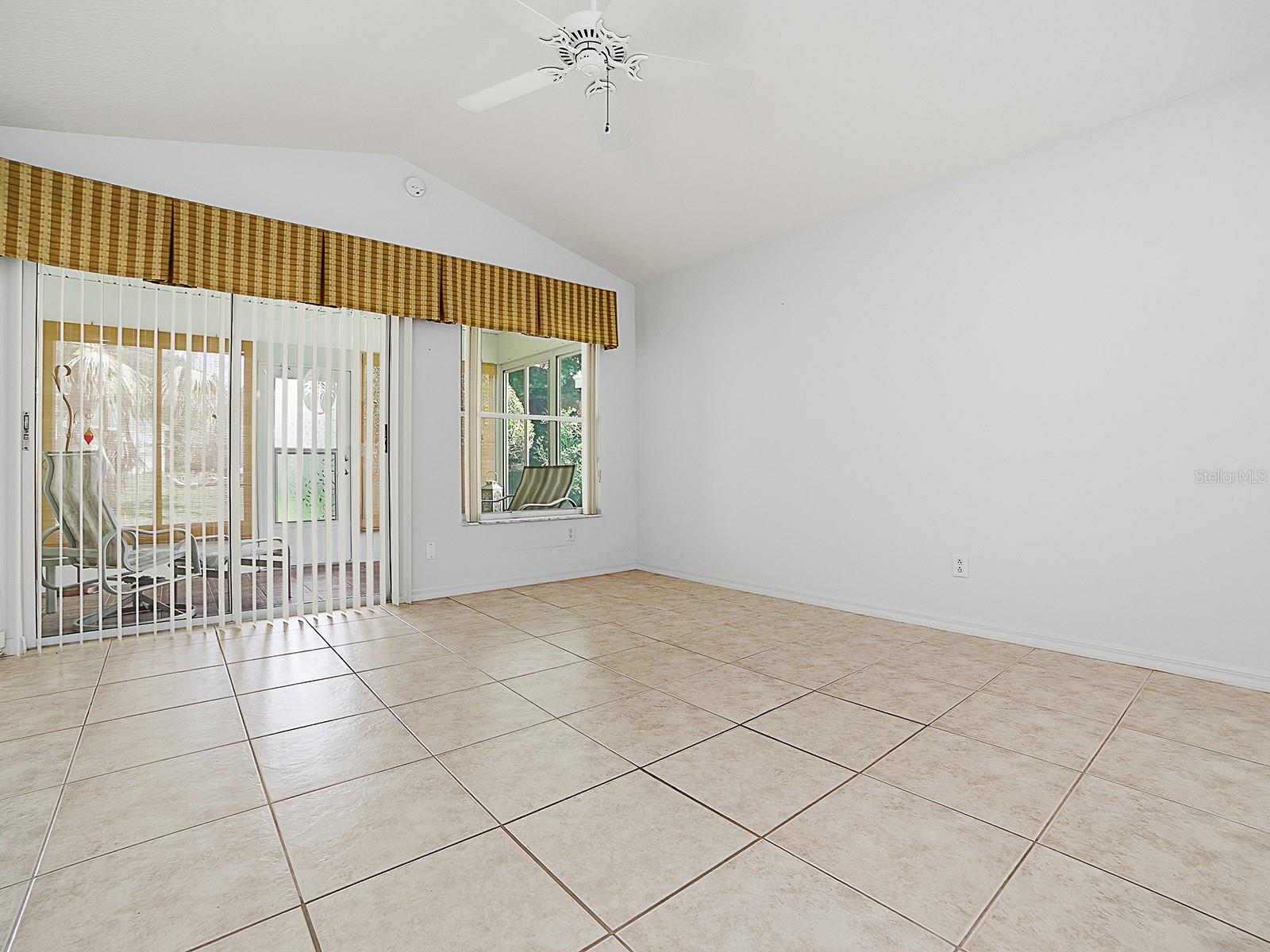 25114 CRANES ROOST CIR, LEESBURG, FL, 34748