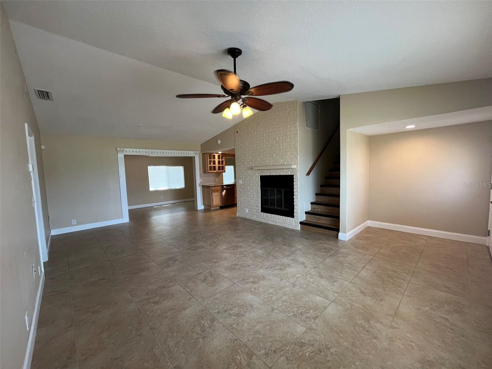 671 SPRING LAKE BLVD NW, PORT CHARLOTTE, FL, 33952