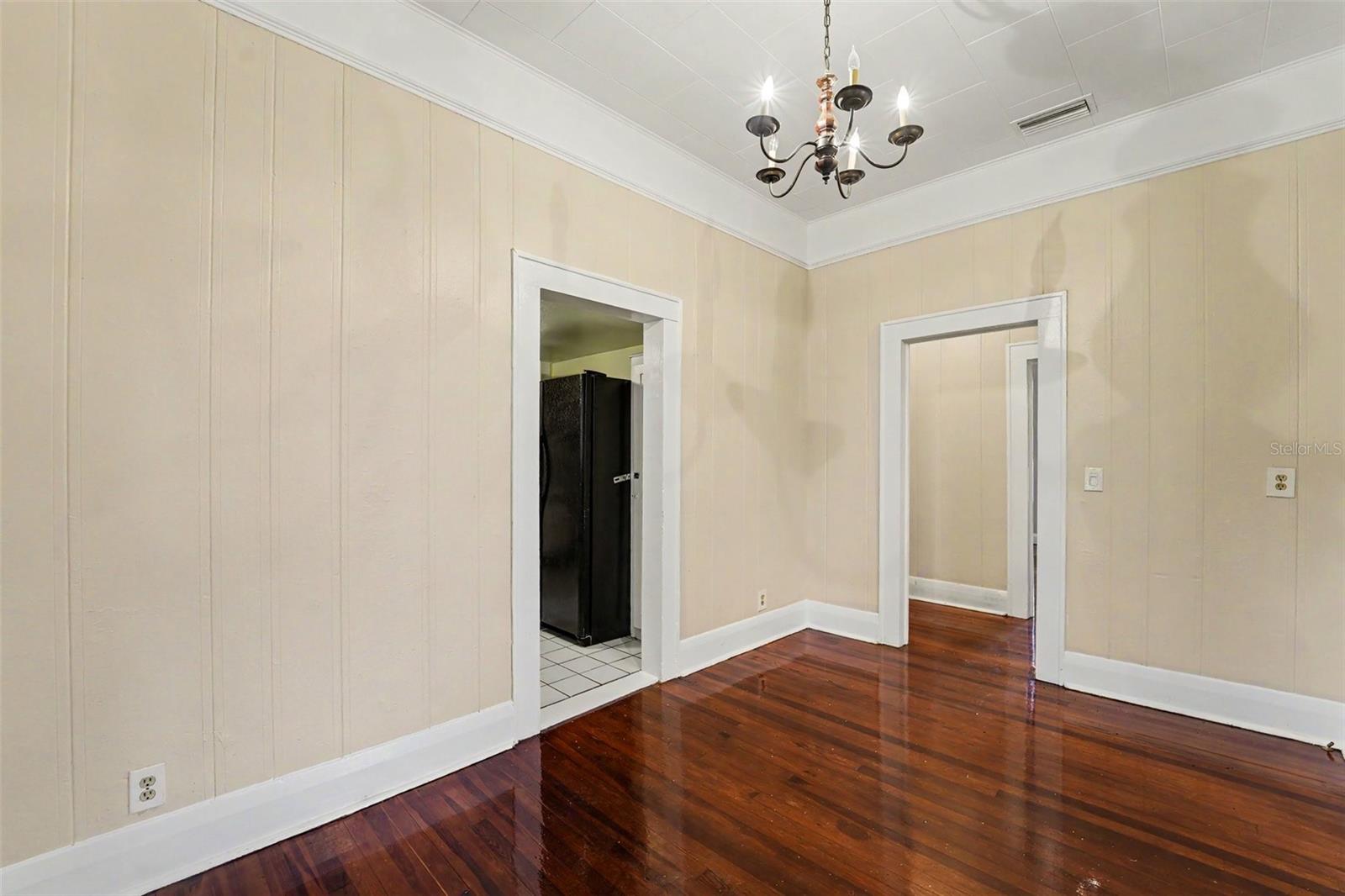 4109 N SUWANEE AVE, TAMPA, FL, 33603
