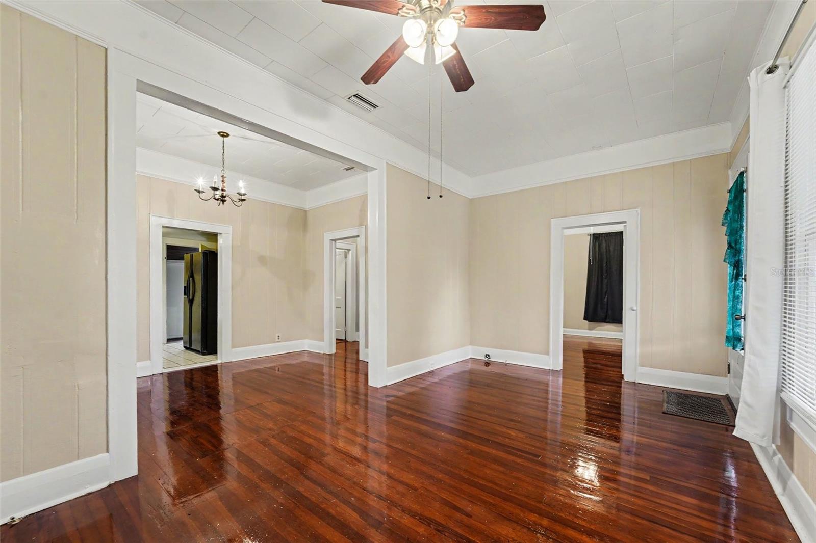 4109 N SUWANEE AVE, TAMPA, FL, 33603