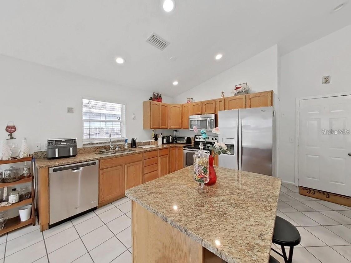 6512 N 24TH ST, TAMPA, FL, 33610