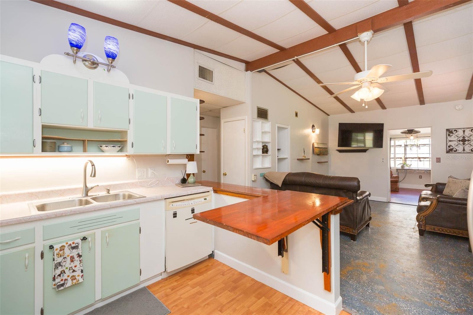 5431 TOWER ST, DADE CITY, FL, 33523